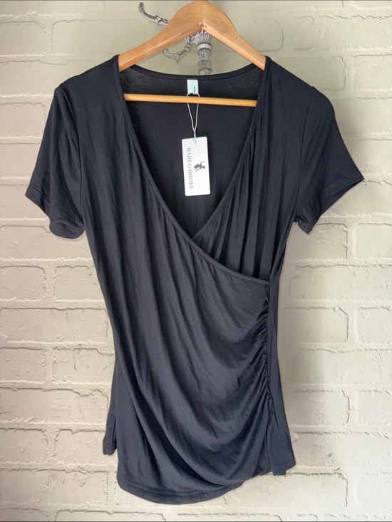 Mari Gabriel Tops - Mari Gabriel maternity blouse Black Short Sleeve Faux Wrap Top NEW nursing